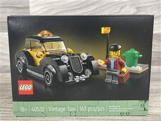 LEGO 40532 Vintage Taxi – Sealed Limited Edition Collector Set